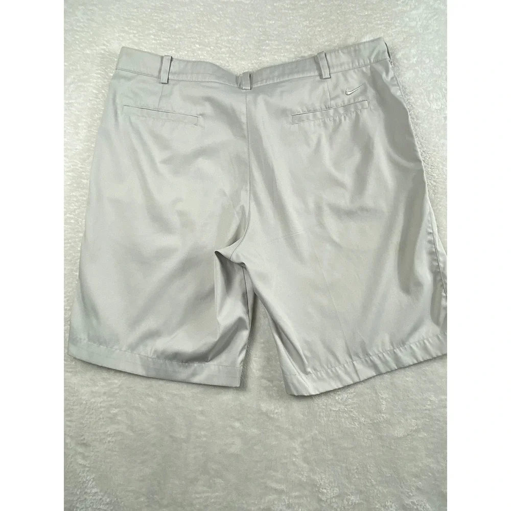 Nike Golf Tour Performance Dri-FIT Shorts Lightweight‎ Size 38